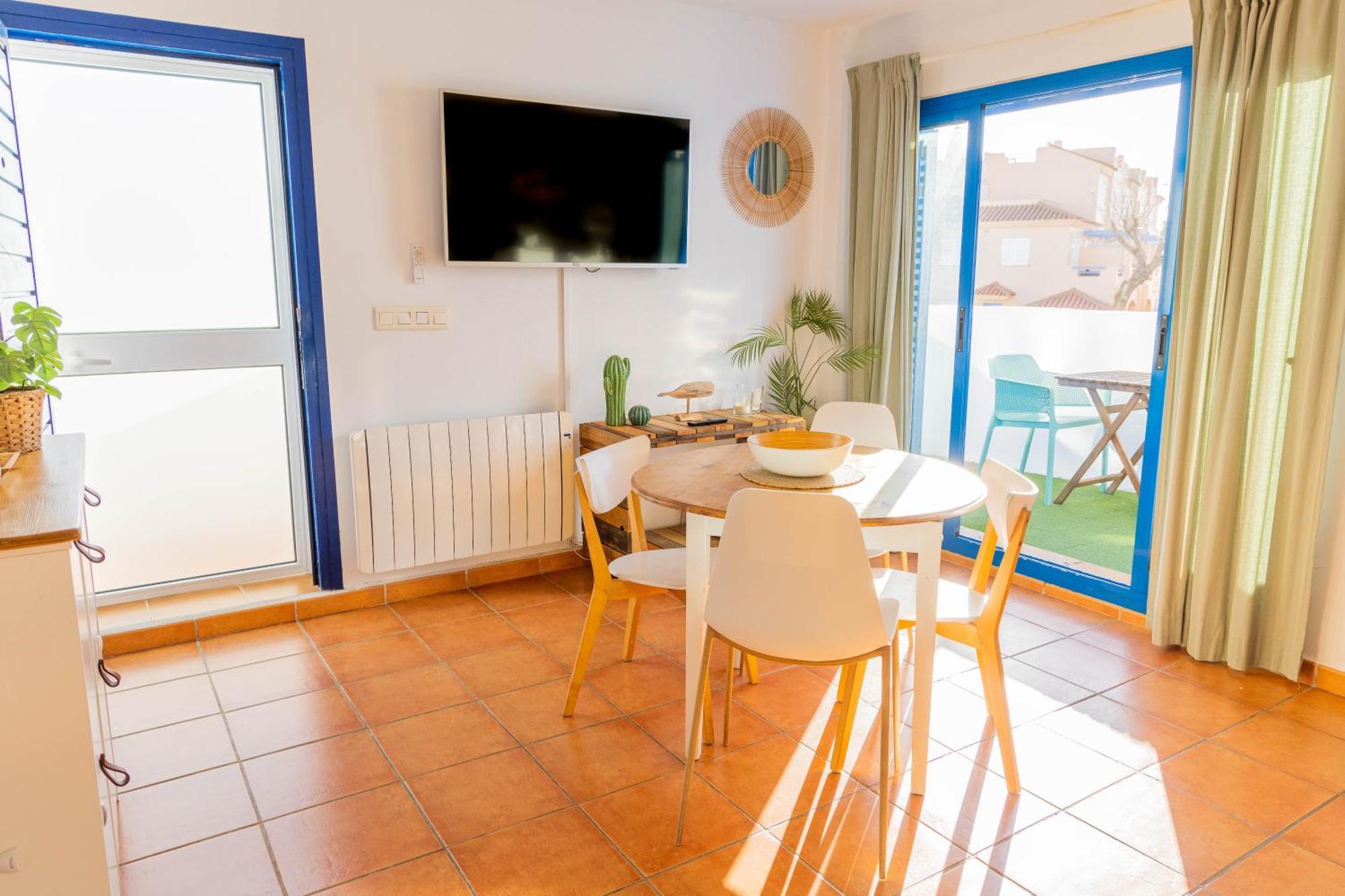 Tarifa Cozy House - Beach View & Balcony Exterior photo